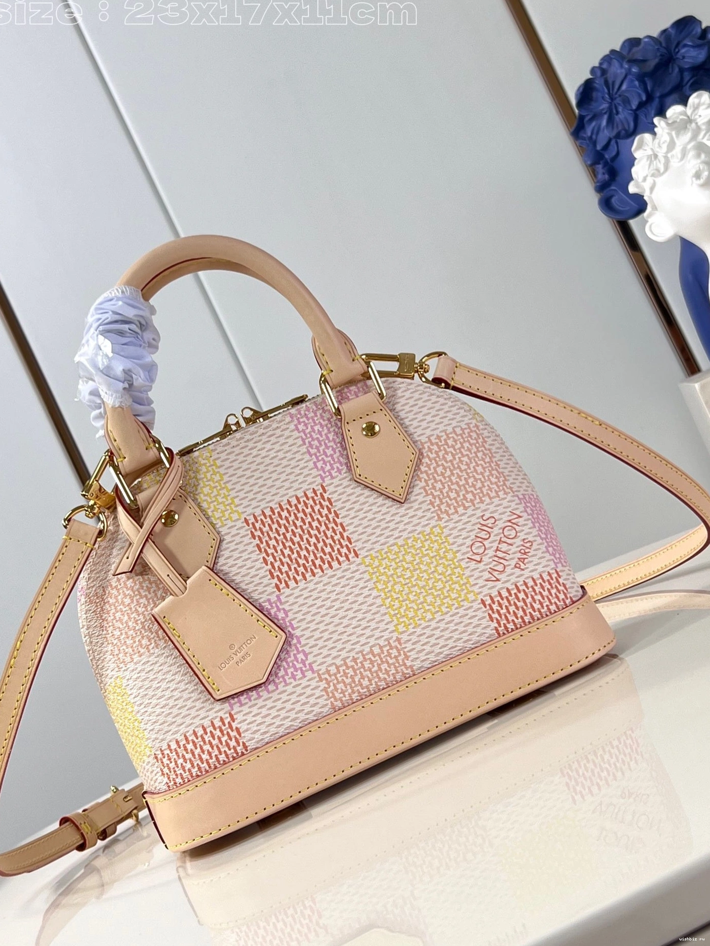 WIS ALMA BB-23.5*17.5*11.5cm VUITTON LOUIS 0815